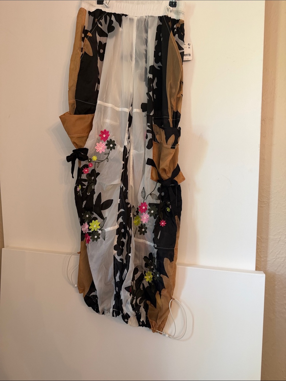 NWT FREE PEOPLE MOVEMENT BLOSSOM PANTS 🌸 XS - Picture 2 of 13